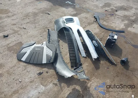 2015 Kia Sorento Lx V6 z USA, uszkodzony, nr VIN 5XYKTDA71FG659114